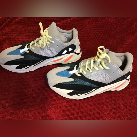 Adidas Yeezy boost 700 wave runners - Picture 3 of 5